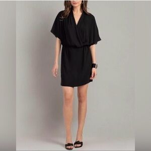 Trina Turk Concourse Black V-Neck Short Sleeve Dress - LargeWomen